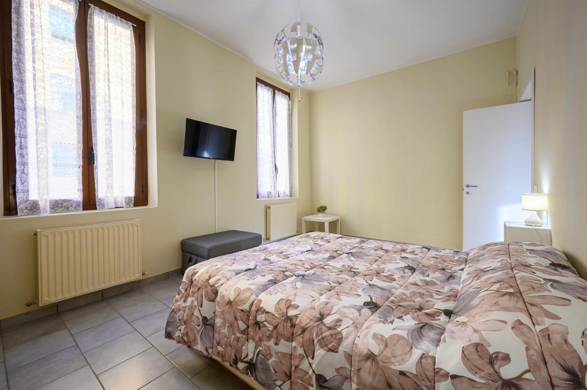 La Casa Del Sole Lägenhet Piacenza Exteriör bild