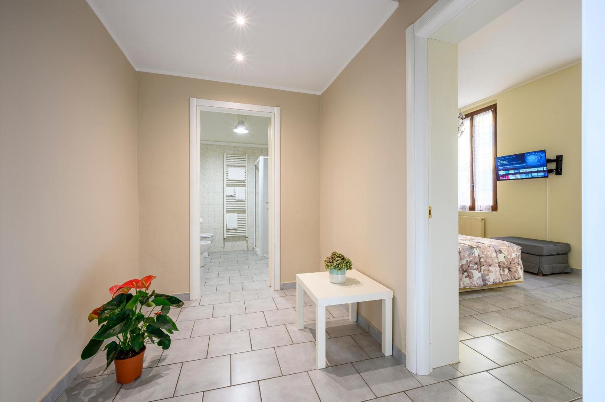 La Casa Del Sole Lägenhet Piacenza Exteriör bild